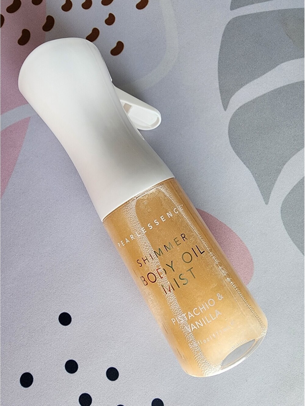 Pearlessence Shimmer Body Oil Mist Pistachio & Vanilla